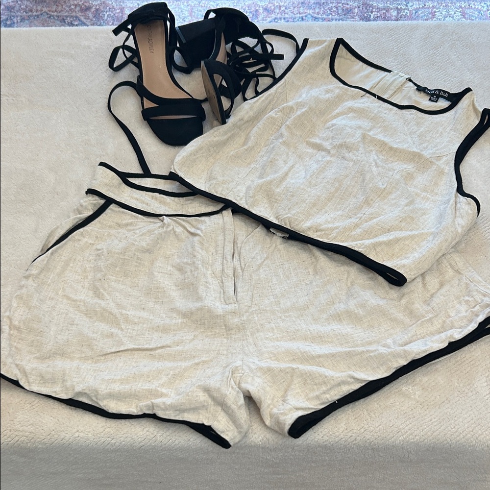 Women's Cream Tank Top with Black Trim